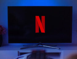 Why Netflix shares are down 10%