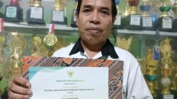 Kepala MI Nurul Jannah NWDI Ampenan Terima Anugerah GTK Dari Kementerian Agama RI